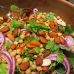 Chick pea, spinach and mint salad